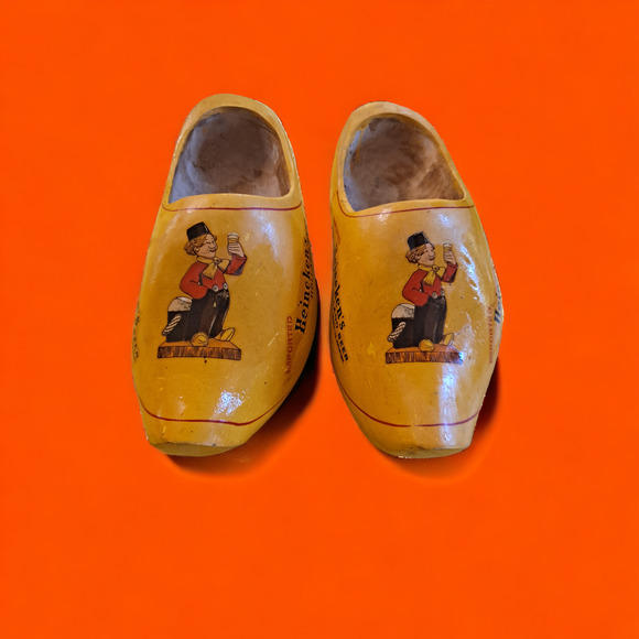 Heineken Holland Beer Wooden Clogs with Heineken Man - Picture 4 of 8